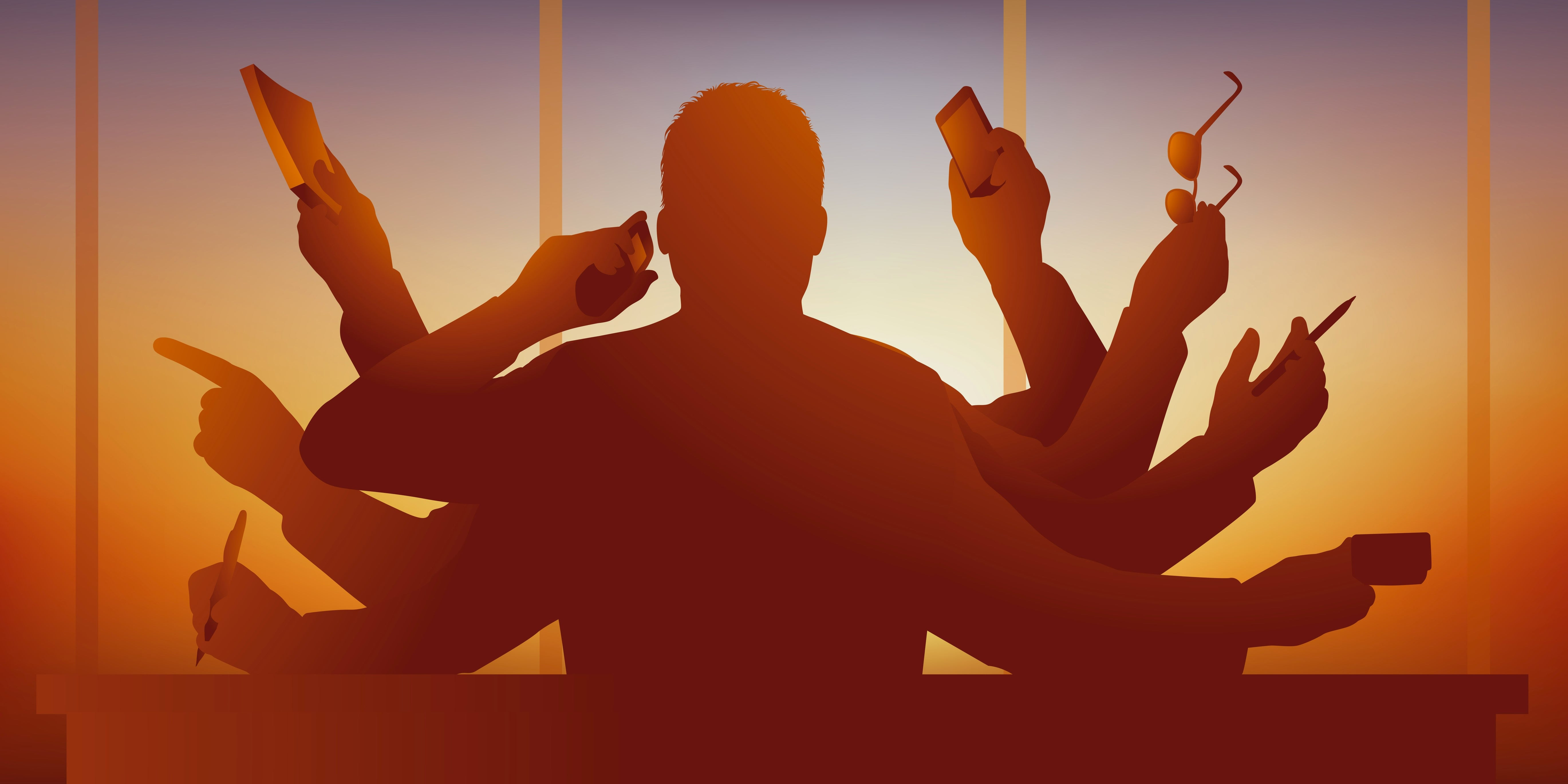 Gesch�ftsmanns mit einer hyperaktiven, mehrarmigen Figur, die mehrere B�rogegenst�nde h�lt, um �beranstrengung zu symbolisieren